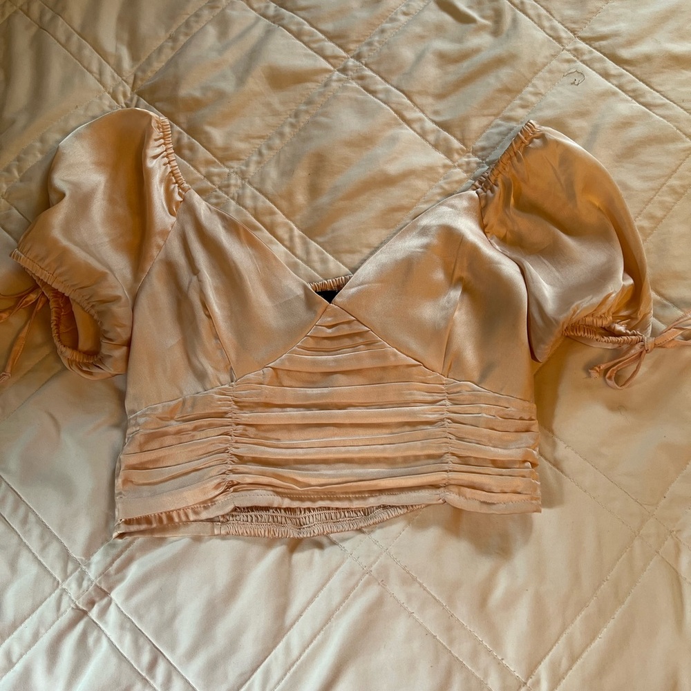 Elegant Pink Puff Sleeve Top